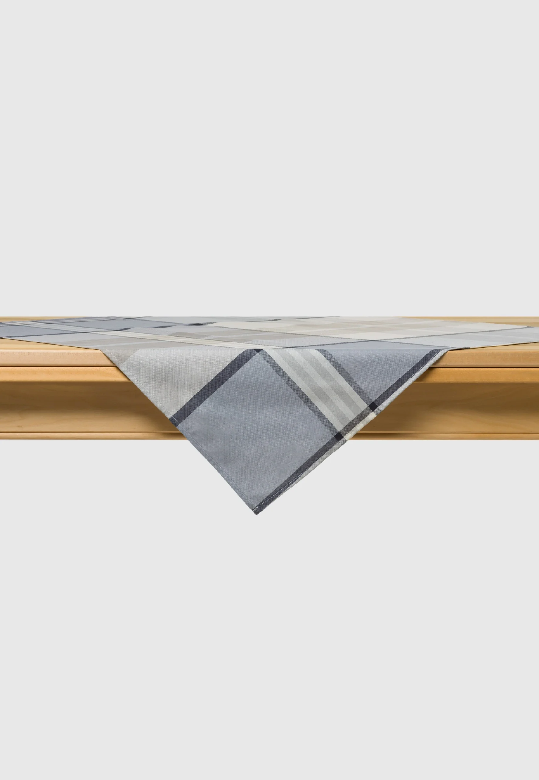 Centrotavola 90x90 Bossi a quadri grigi