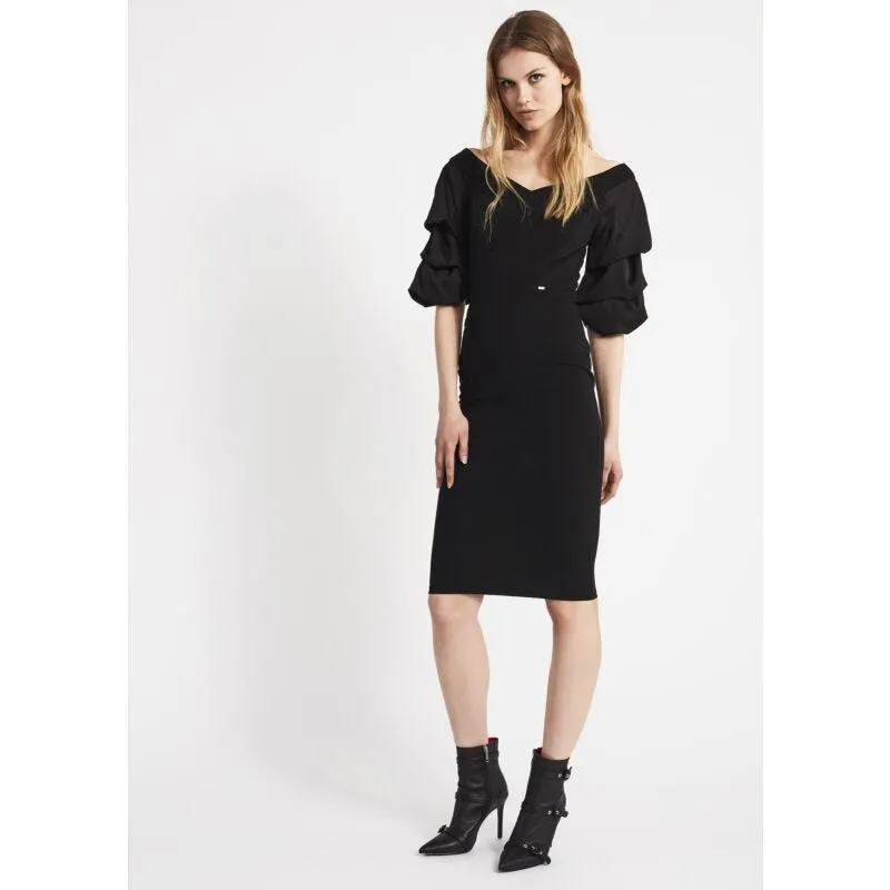 Abito con scollo a V