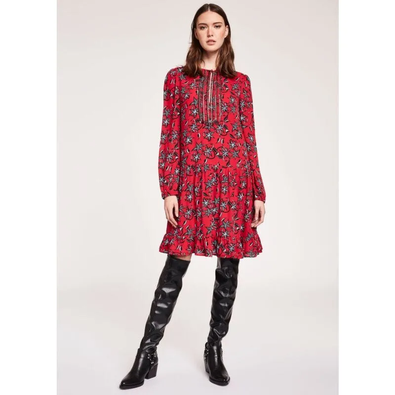 Abito con scollo ricamato