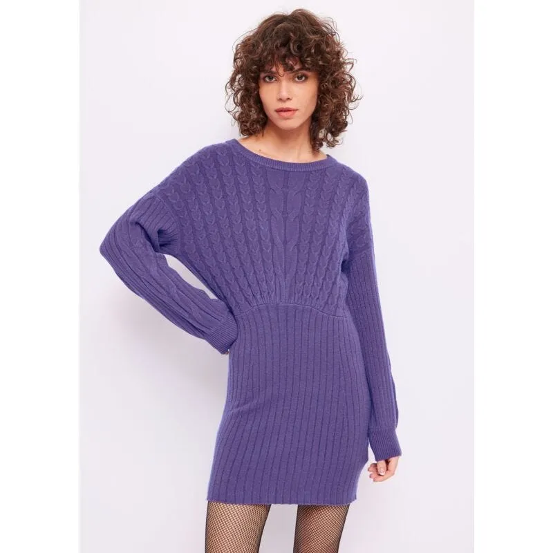 Abito corto con motivo a trecce