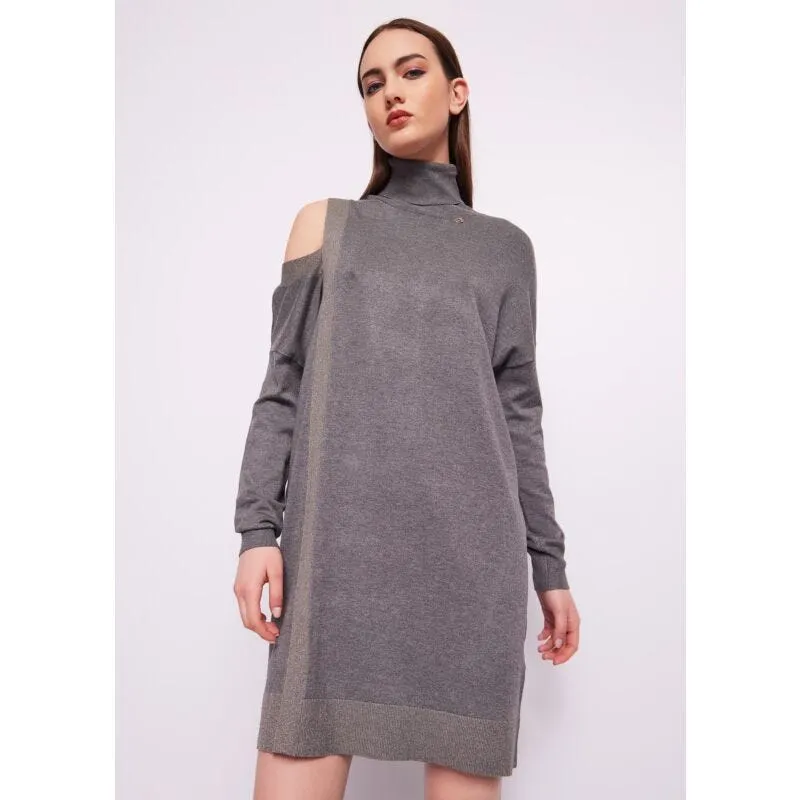 Abito grigio in maglia