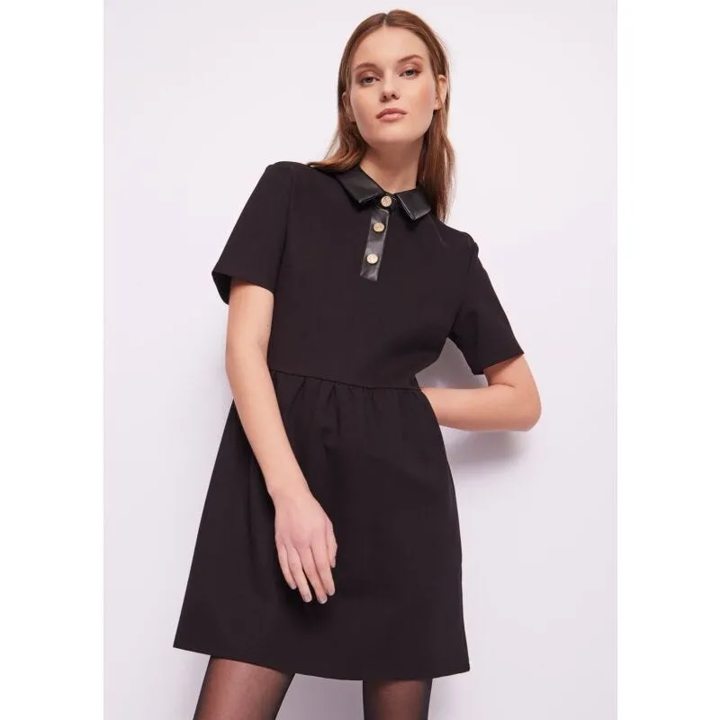 Abito nero modello polo