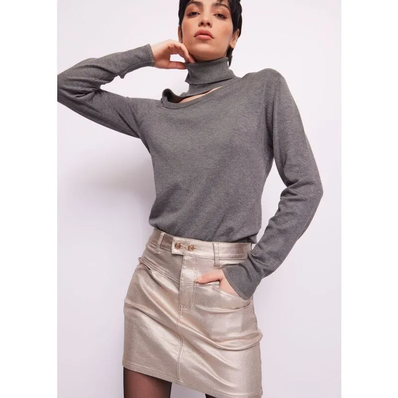 Maglia grigia dolcevita cut out