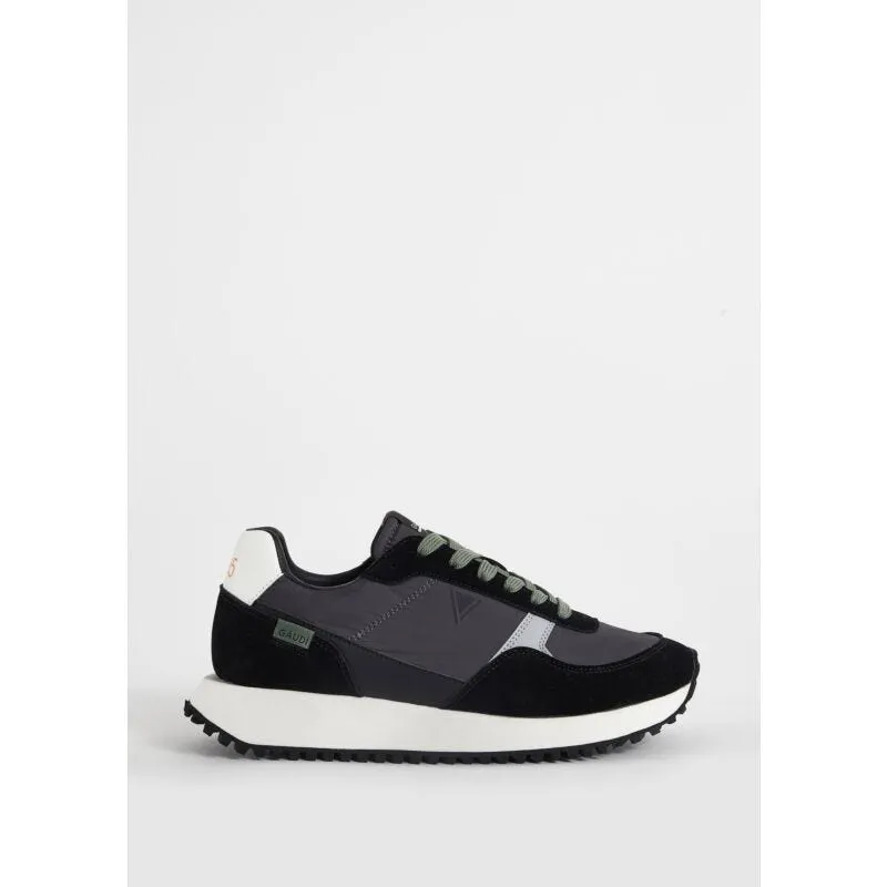 Sneaker running in nylon