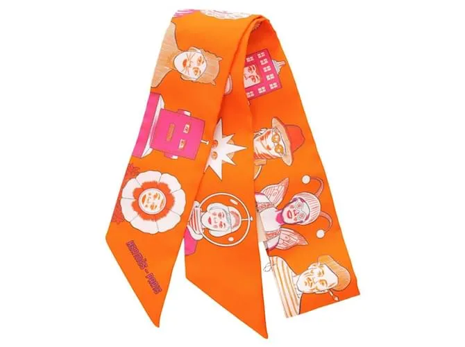 Foulard in seta DRESS CODE di Hermès Arancione