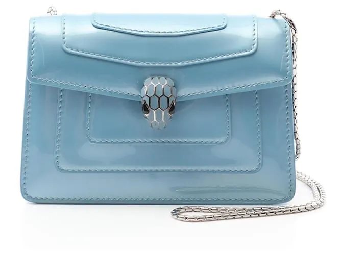 Bulgari Borsa a spalla in pelle verniciata Serpenti Forever di BVLGARI Blu