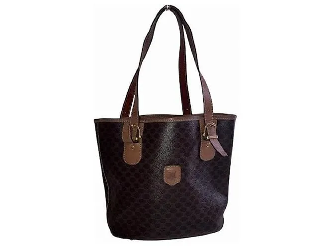 Céline Borsa Tote in PVC Macadam di Celine Marrone