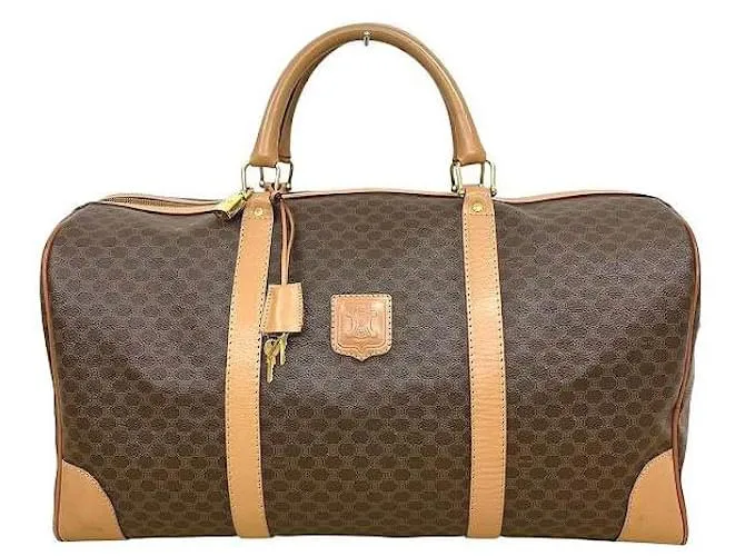 Céline Borsa Boston in PVC Macadam di Celine Marrone