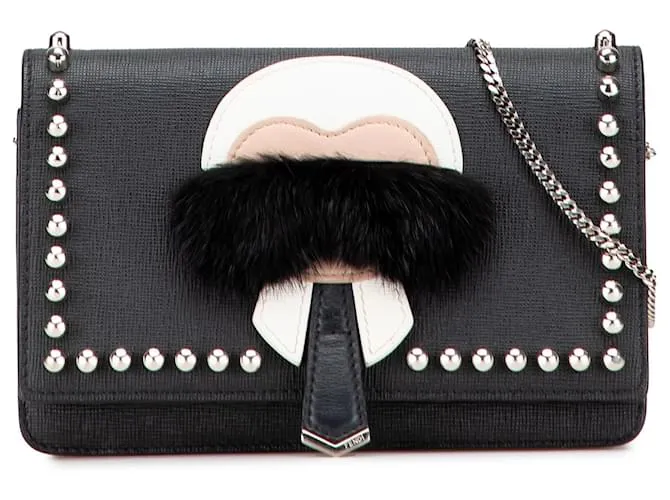 Portafoglio in pelle nera Karlito con borchie Fendi a catena Nero