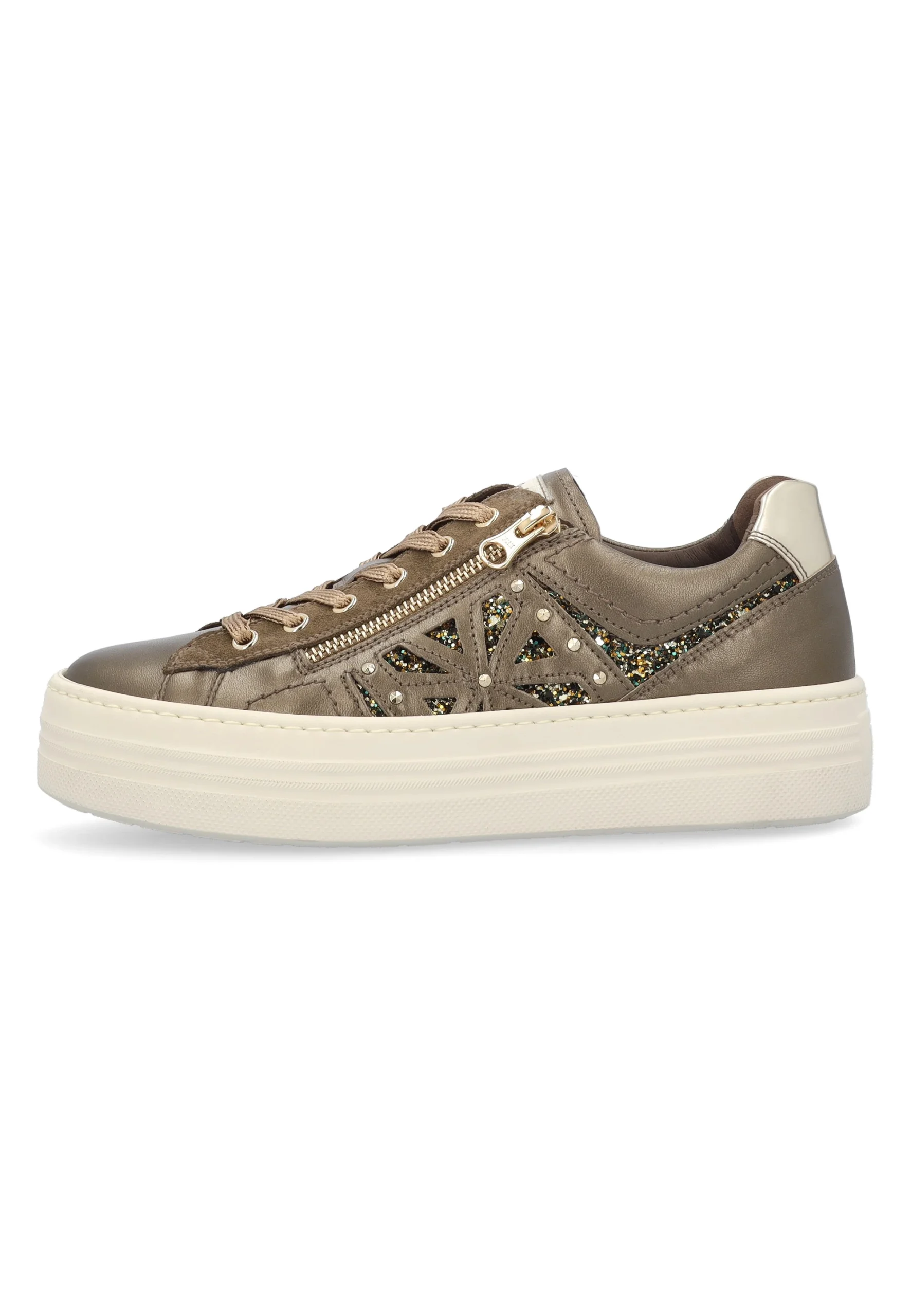 Sneakers in pelle platform NeroGiardini con dettaglio laterale