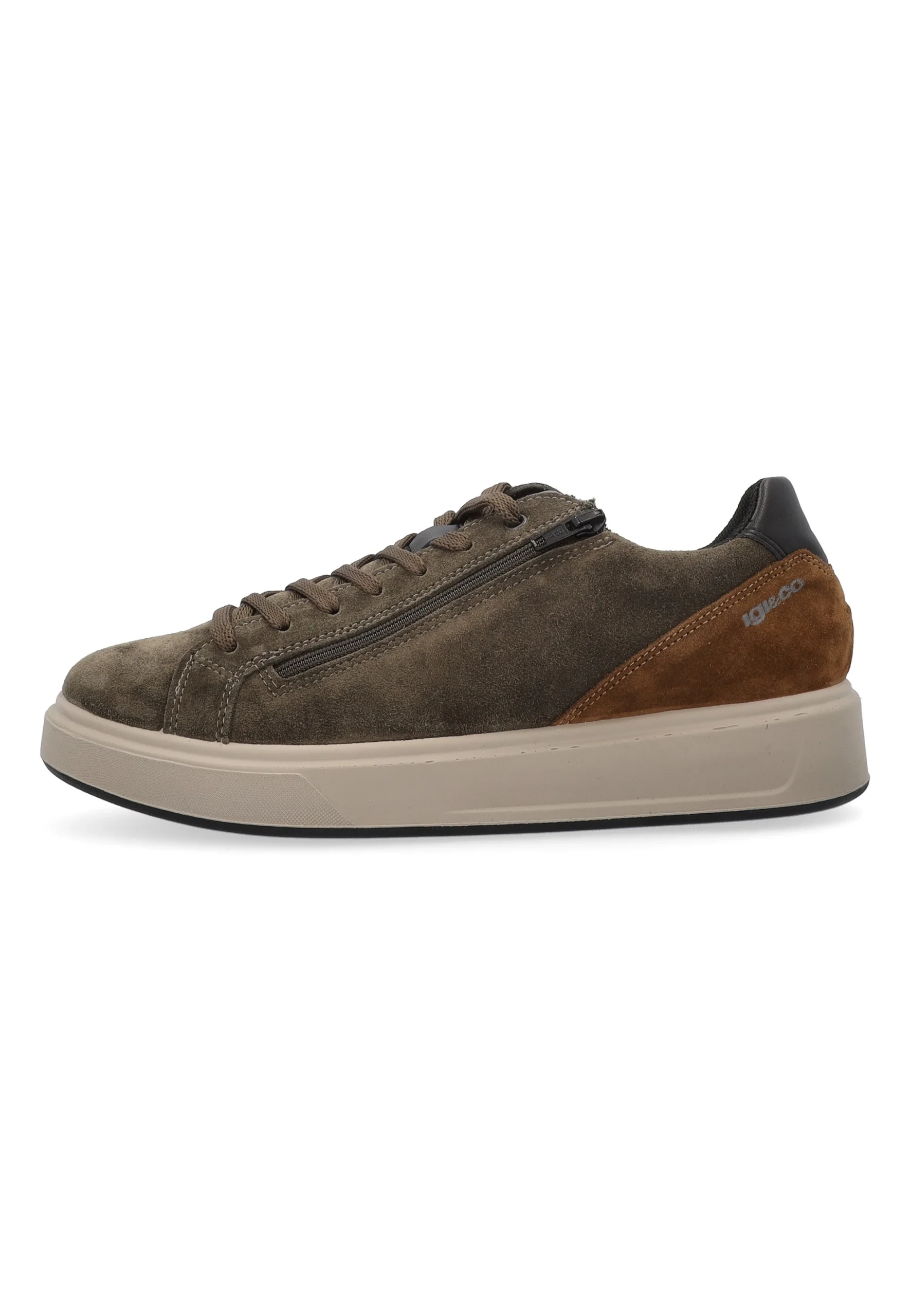 Sneakers Igi&Co uomo in pelle art. 6635111