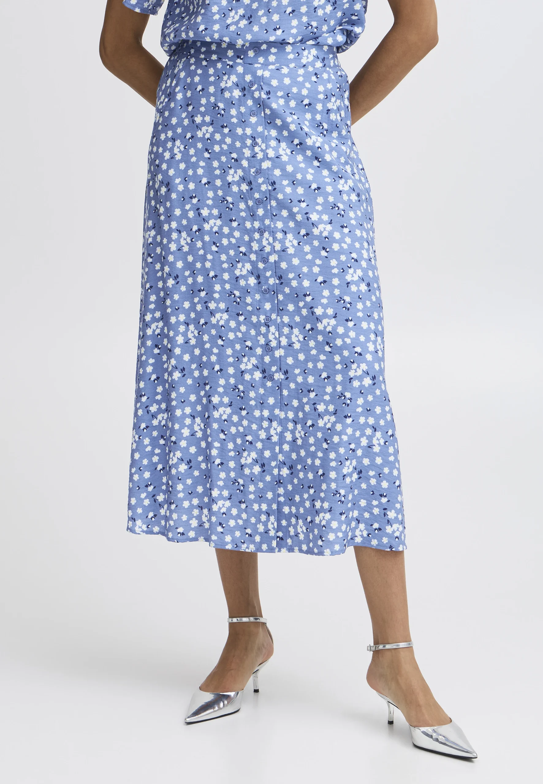 Gonna midi floreale b.young con bottoncini frontali art.20816567