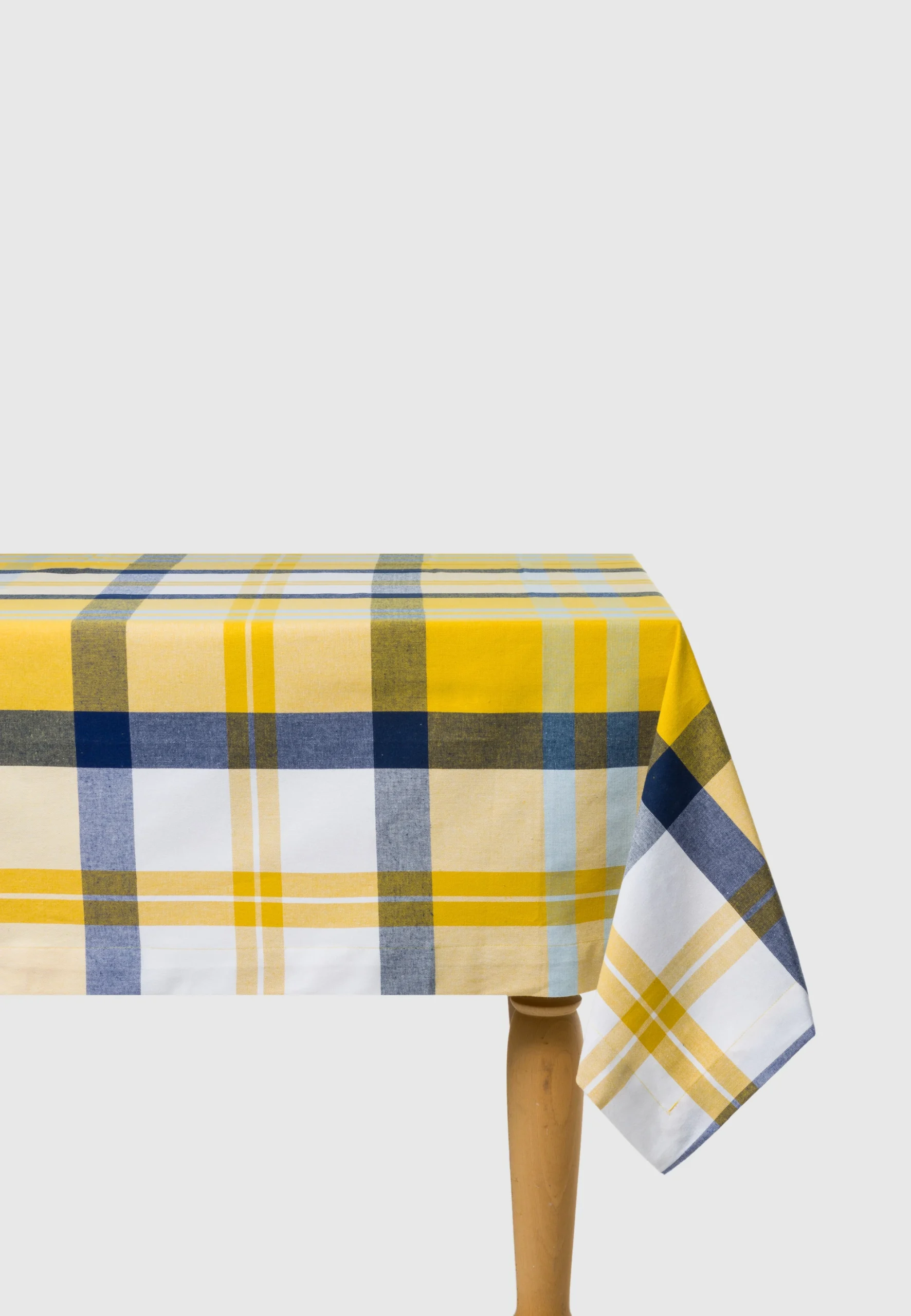 Tovaglia Cavalieri fantasia quadrettata 140x240cm