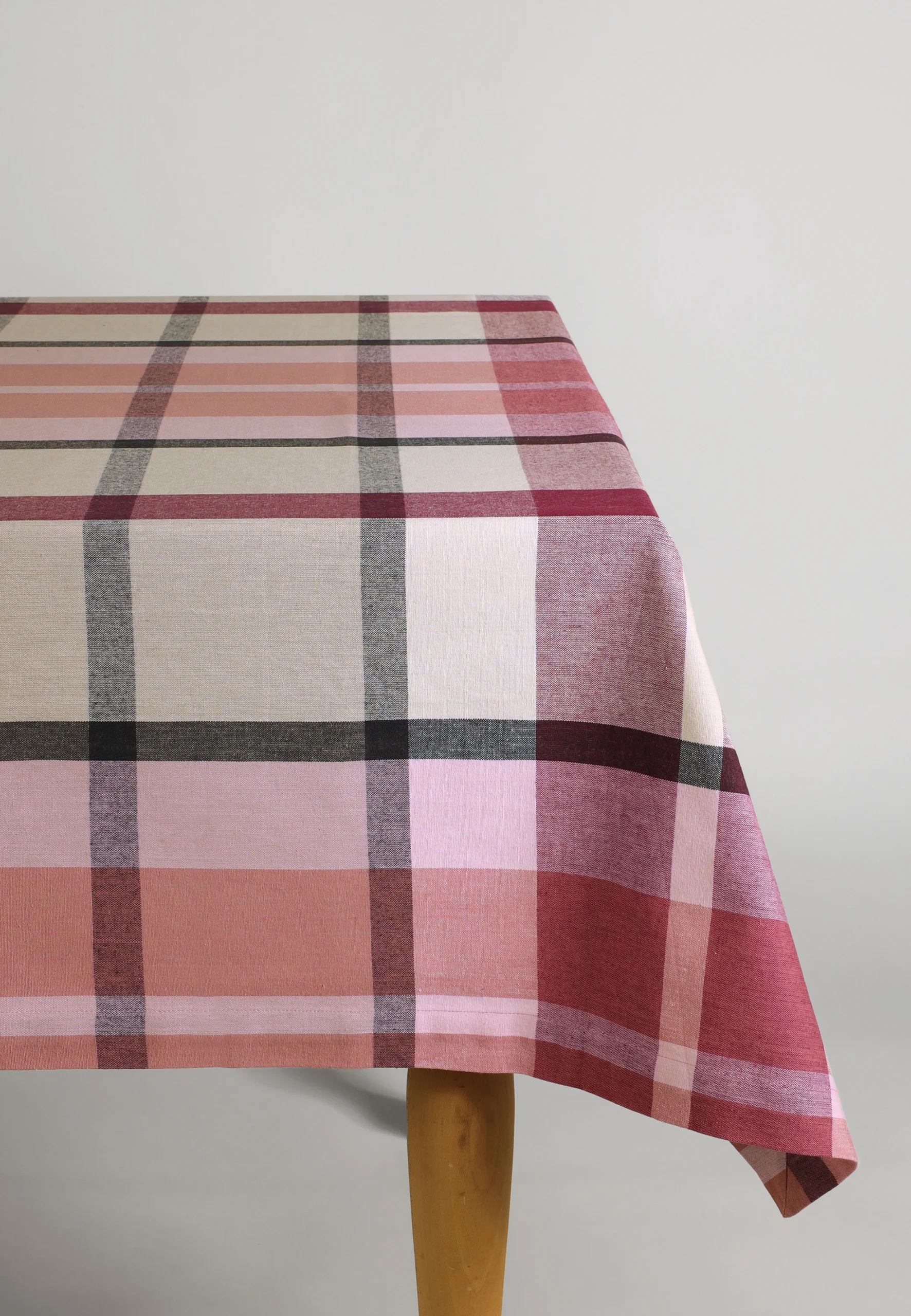 Tovaglia mod. Madison Jolie 140x240 in fantasia quadri