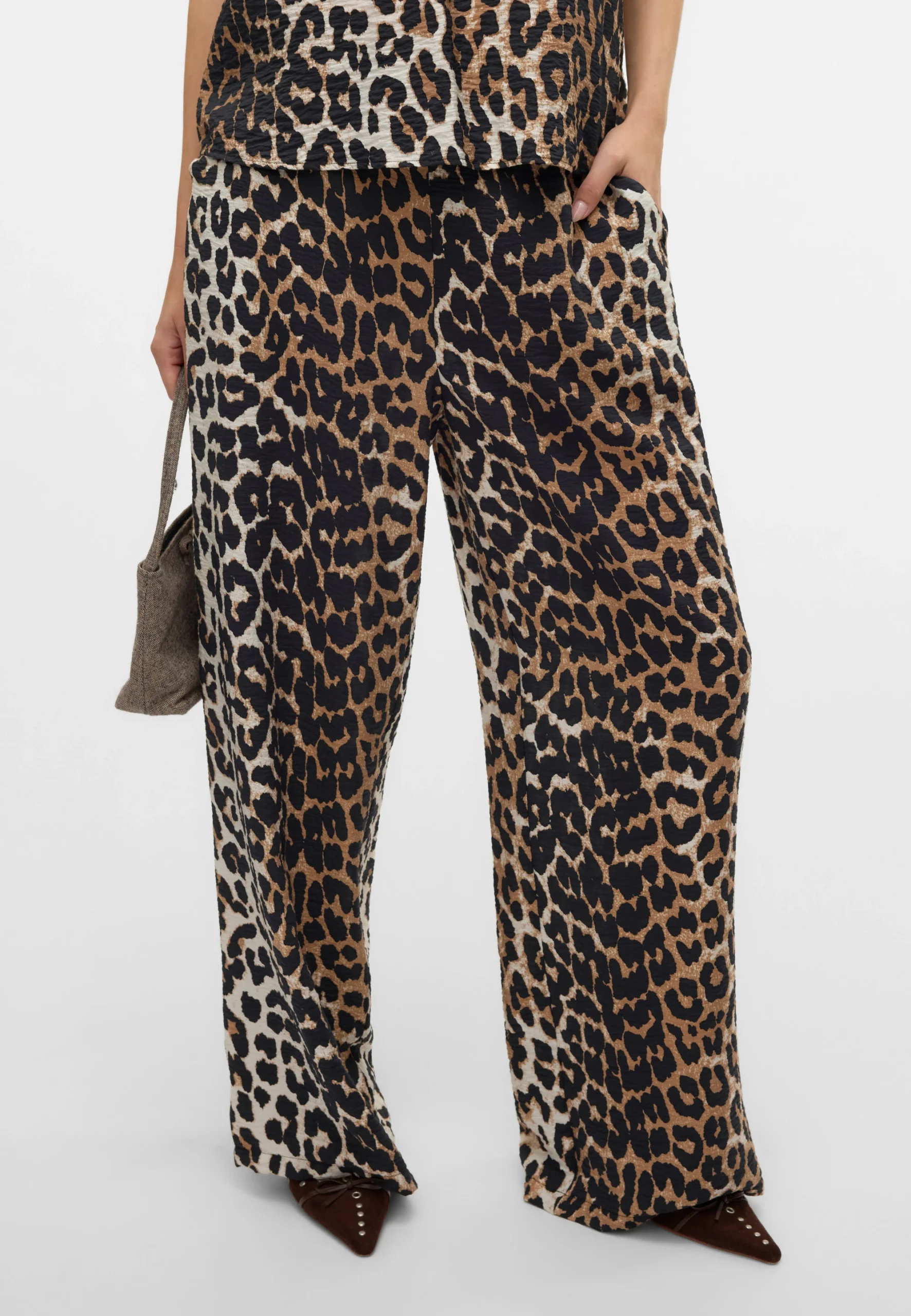 Pantalone in viscosa Vero Moda maculato all over art.10303759