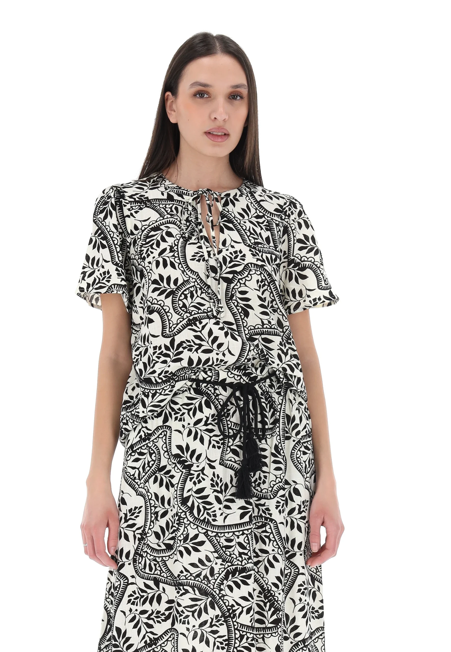Blusa scollo V e coulisse Vero Moda in fantasia etnica art.10327060