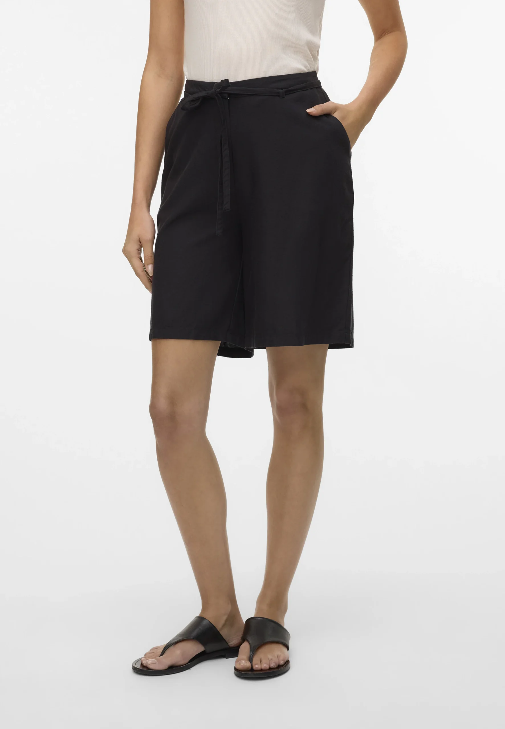 Bermuda con fusciacca Vero Moda art.10327390 in misto viscosa e lino