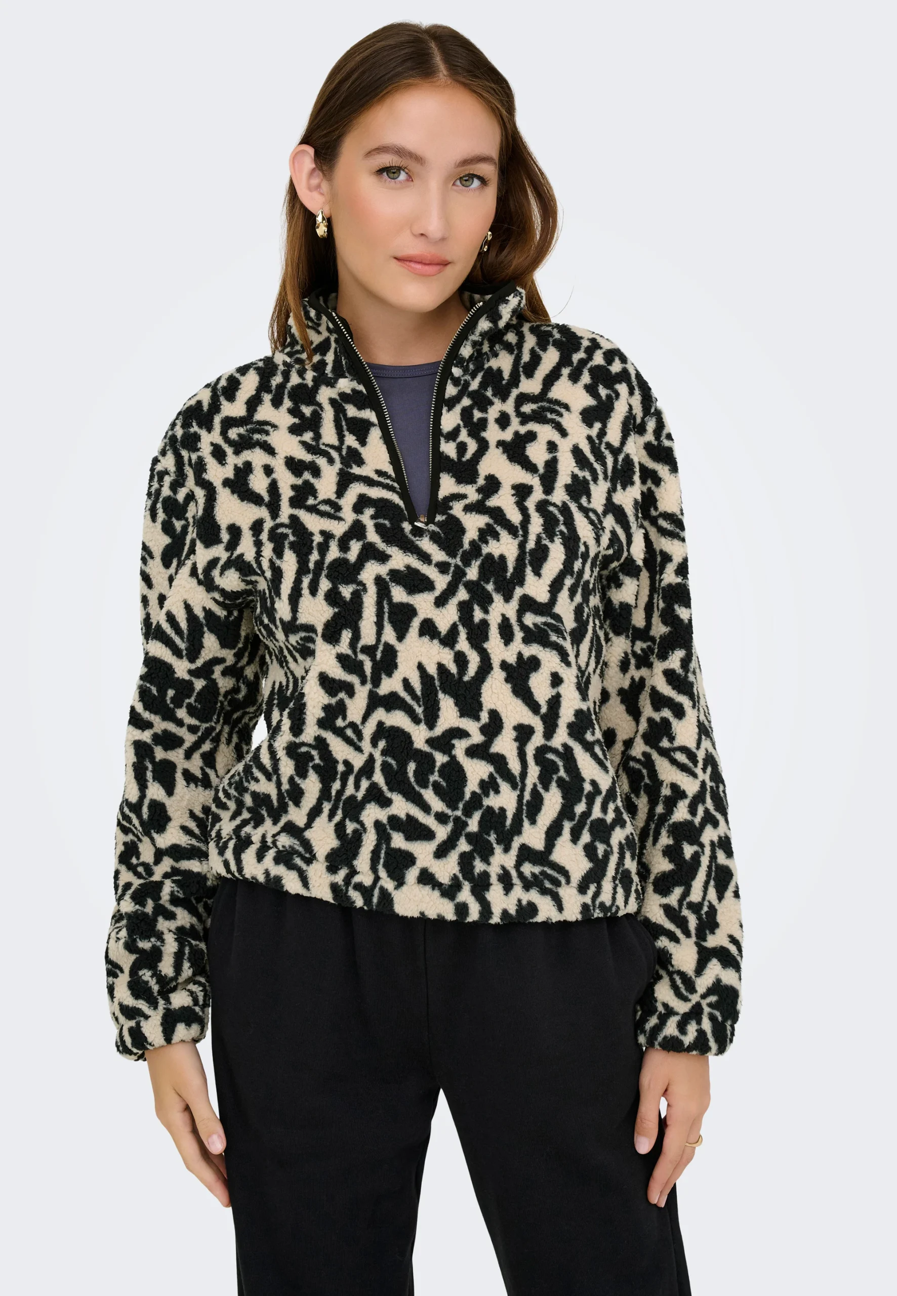 Felpa in pile mezza zip Only donna art. 15311631