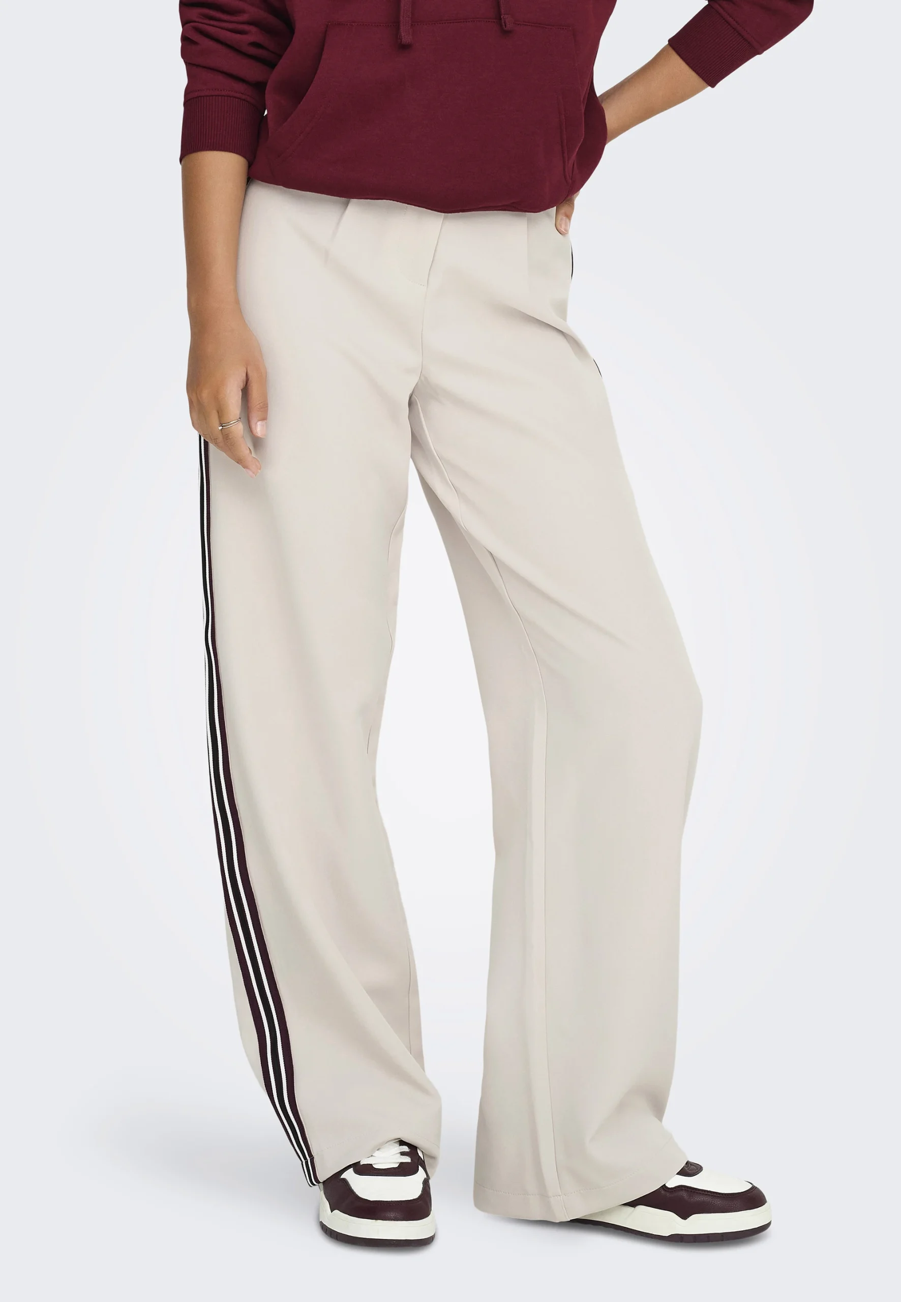 Pantaloni a palazzo Only con banda laterale art.15351238