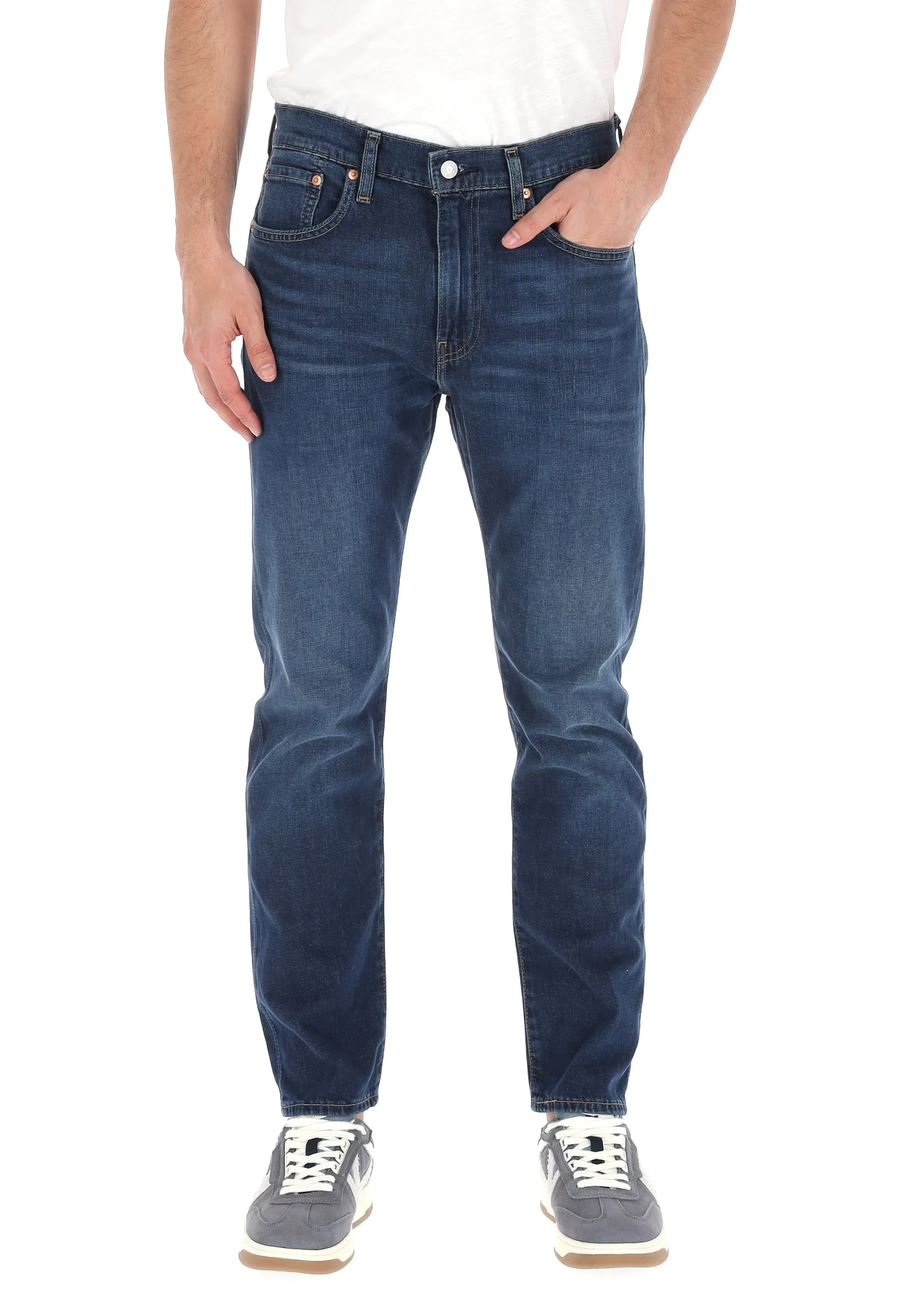 Jeans Levi's® 502 art. 295071428 taper fit lavaggio scuro