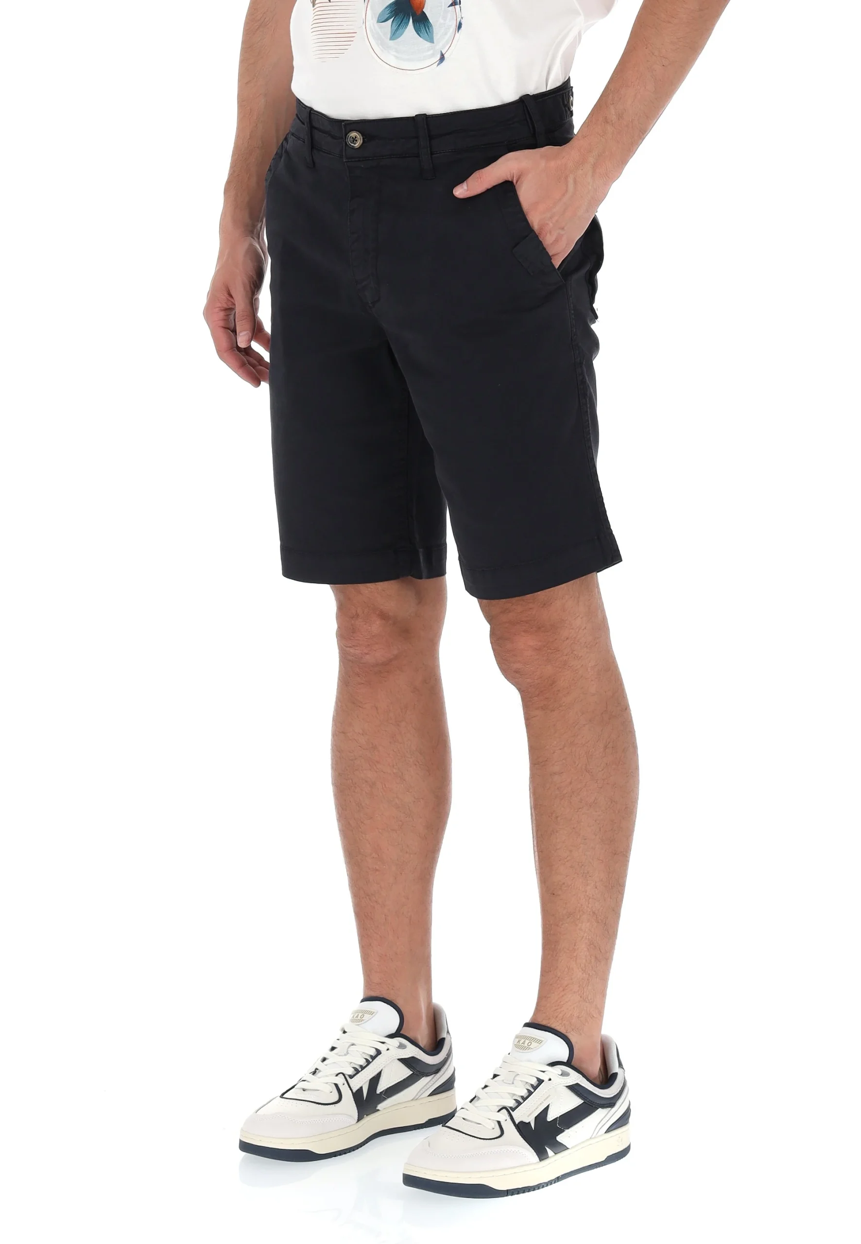 Bermuda taglio chino con dettagli ricamati Age uomo