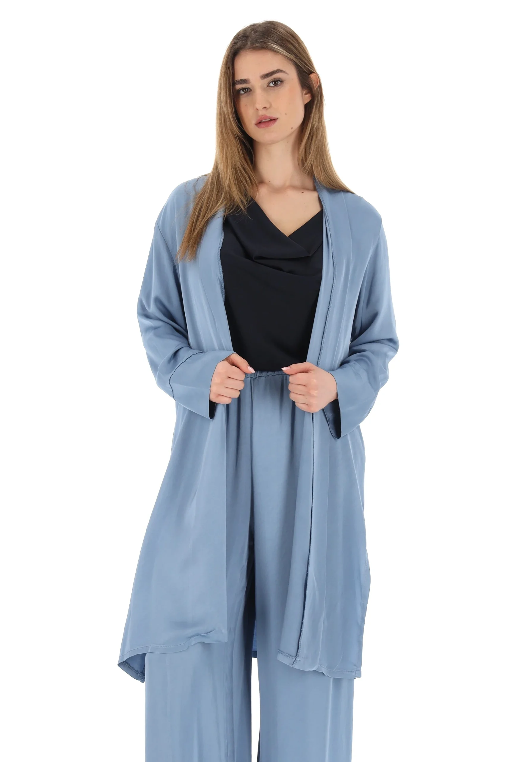 Spolverino tinta unita effetto raso Lizalù F1017XBE54096