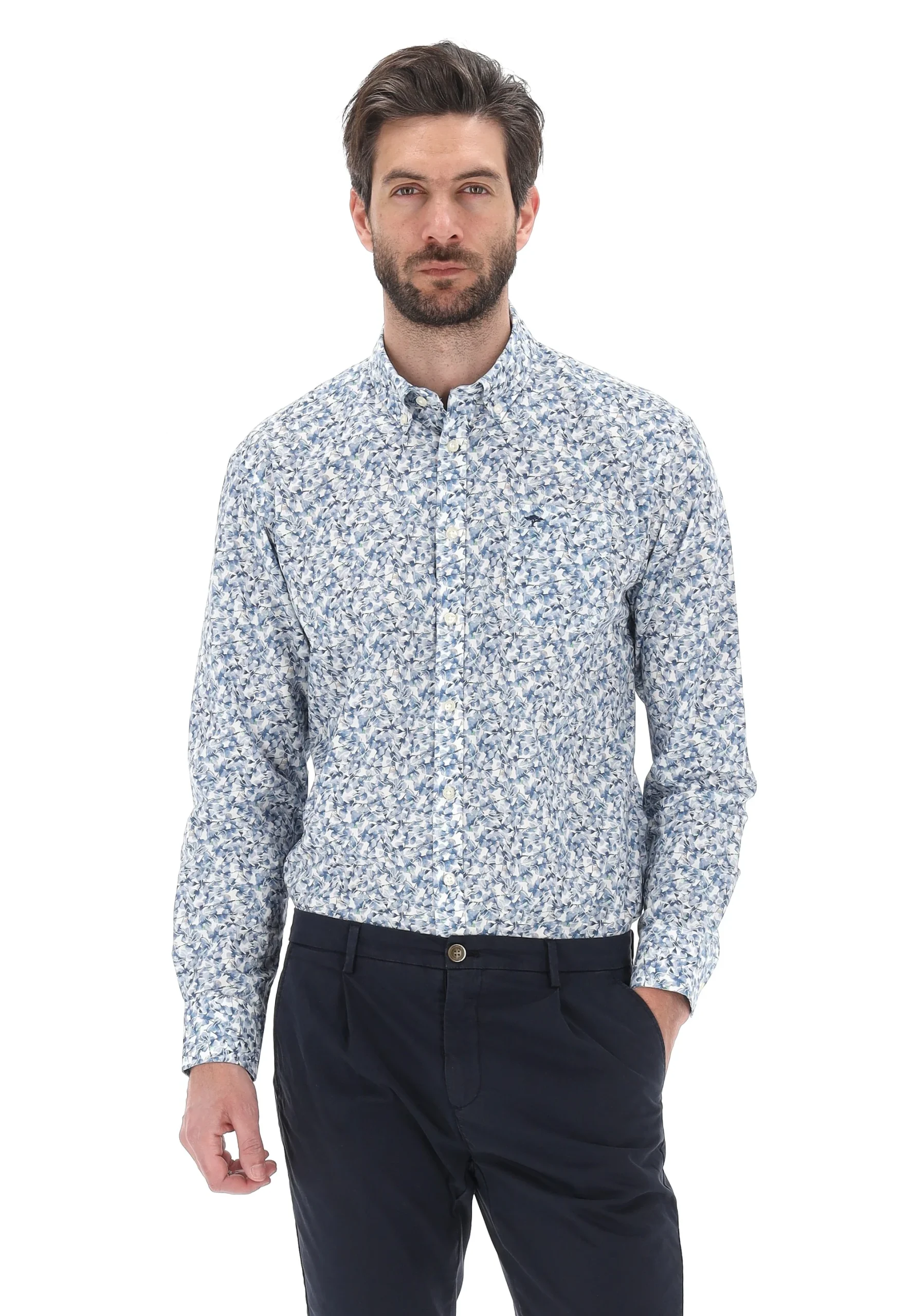 Camicia manica lunga in fantasia con taschino frontale Fynch Hatton