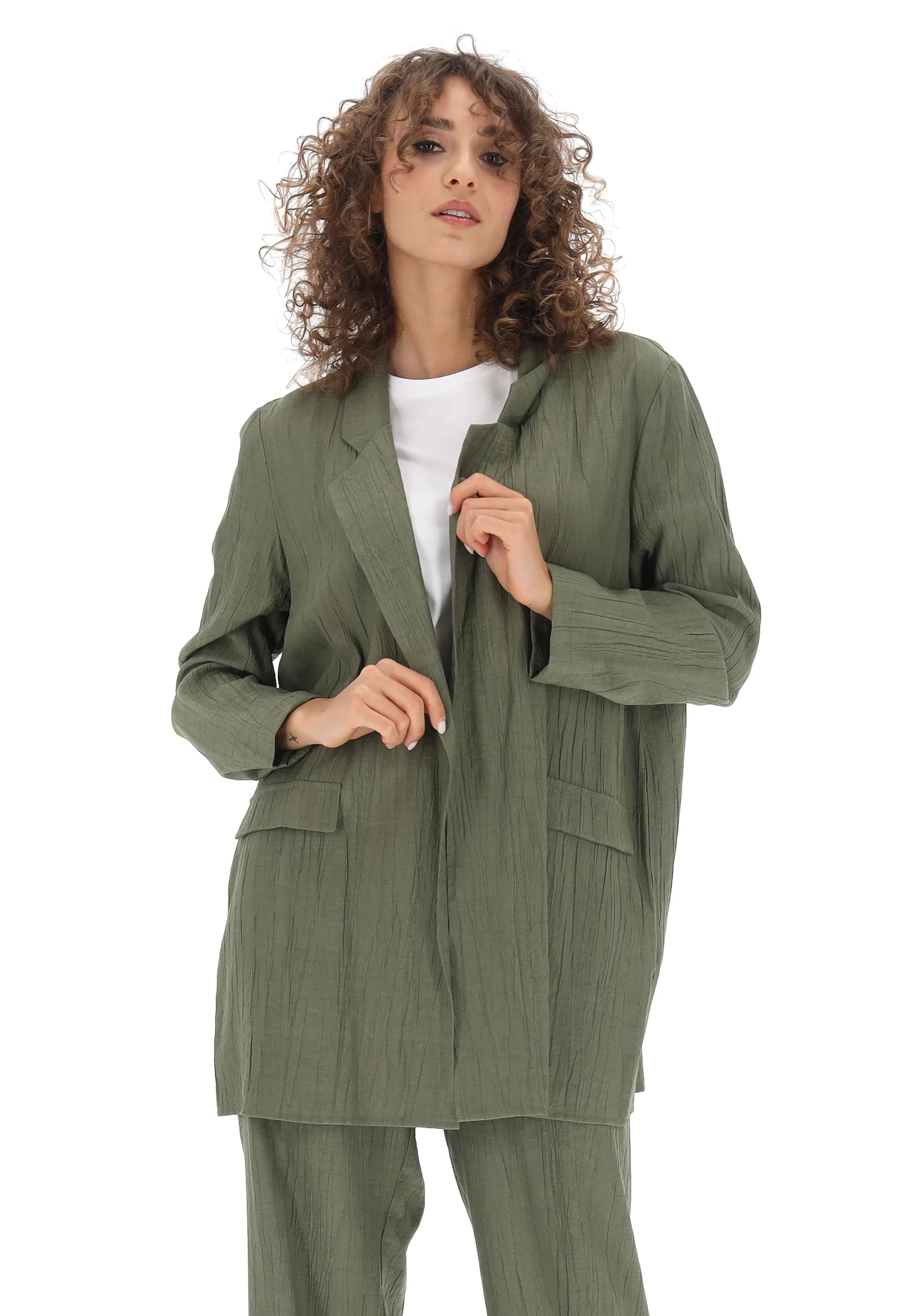 Giacca aperta in tessuto stropicciato Sandro Ferrone Lola