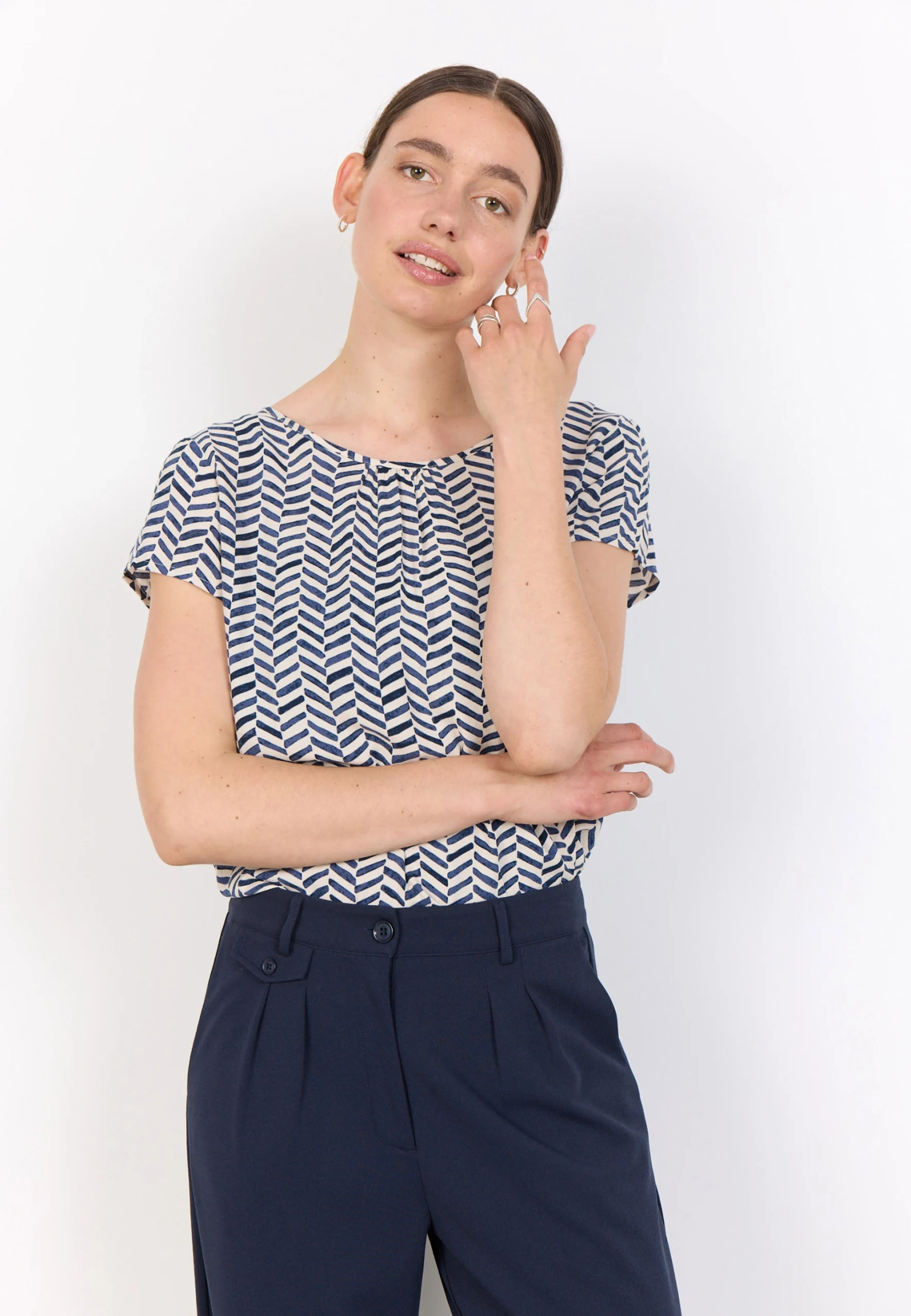 Blusa in viscosa SoyaConcept a spina di pesce art.41311