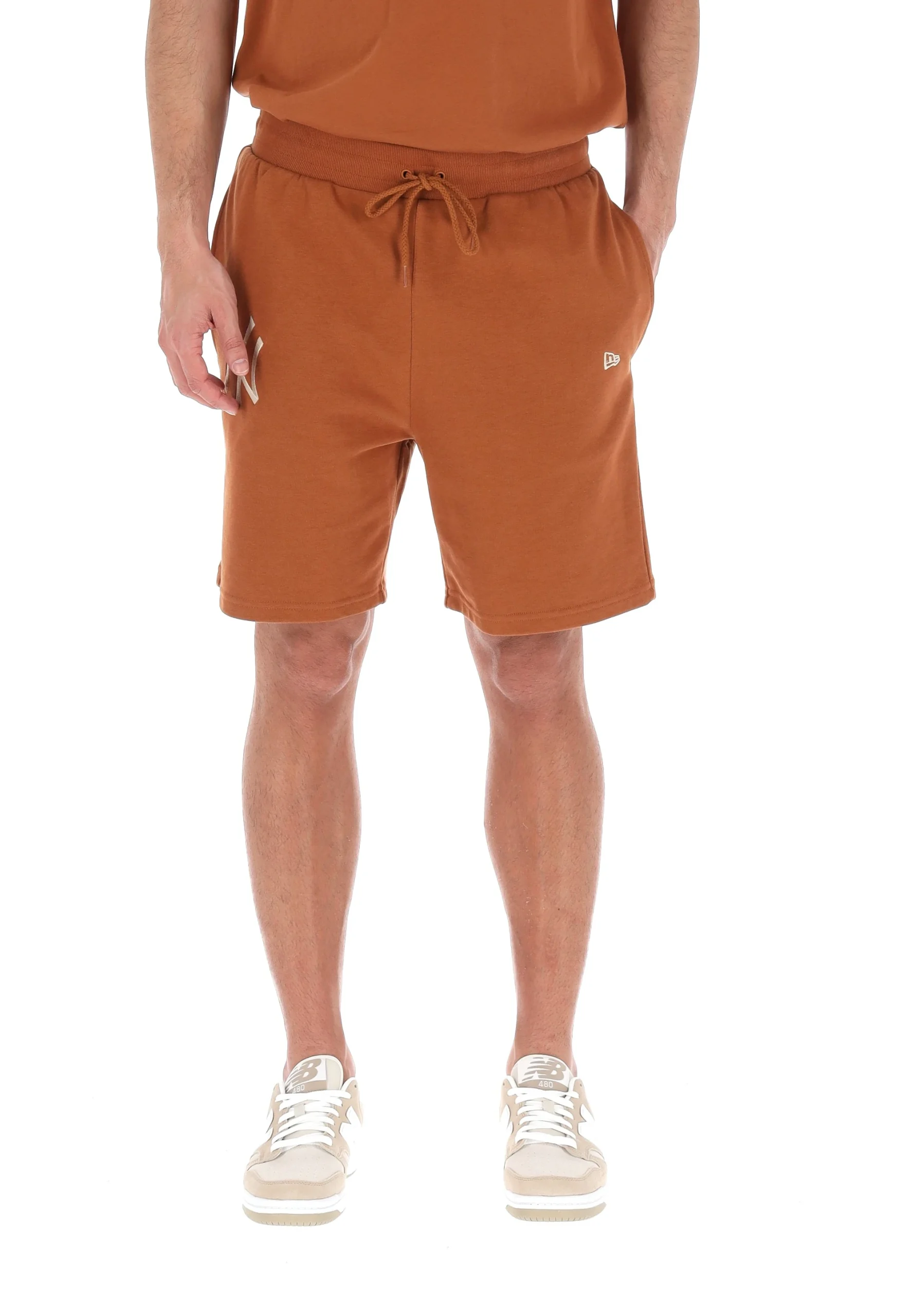 Bermuda in cotone New Era uomo con logo ricamato