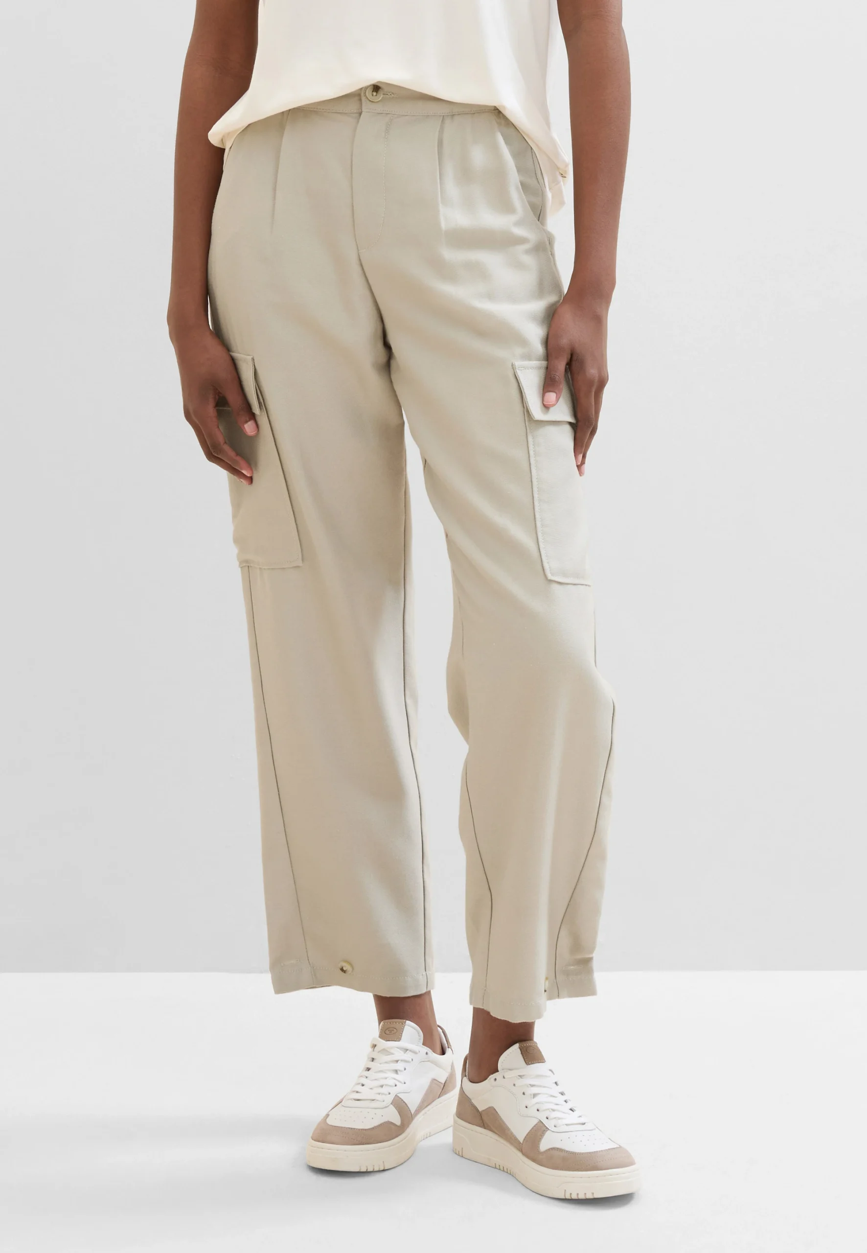 Pantalone baloon cargo Tom Tailor con bottoni sul fondo art. 1040789