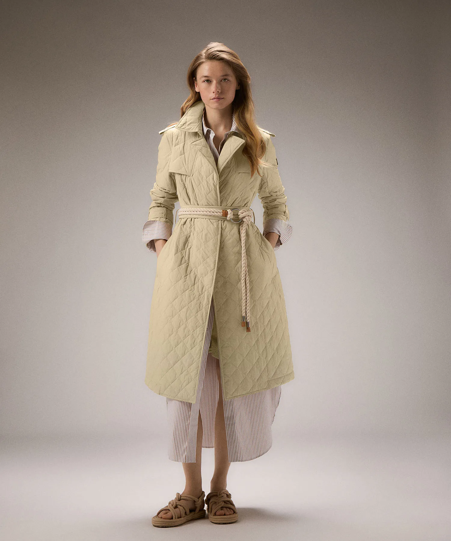 Trench imbottito con trapunta a rombi