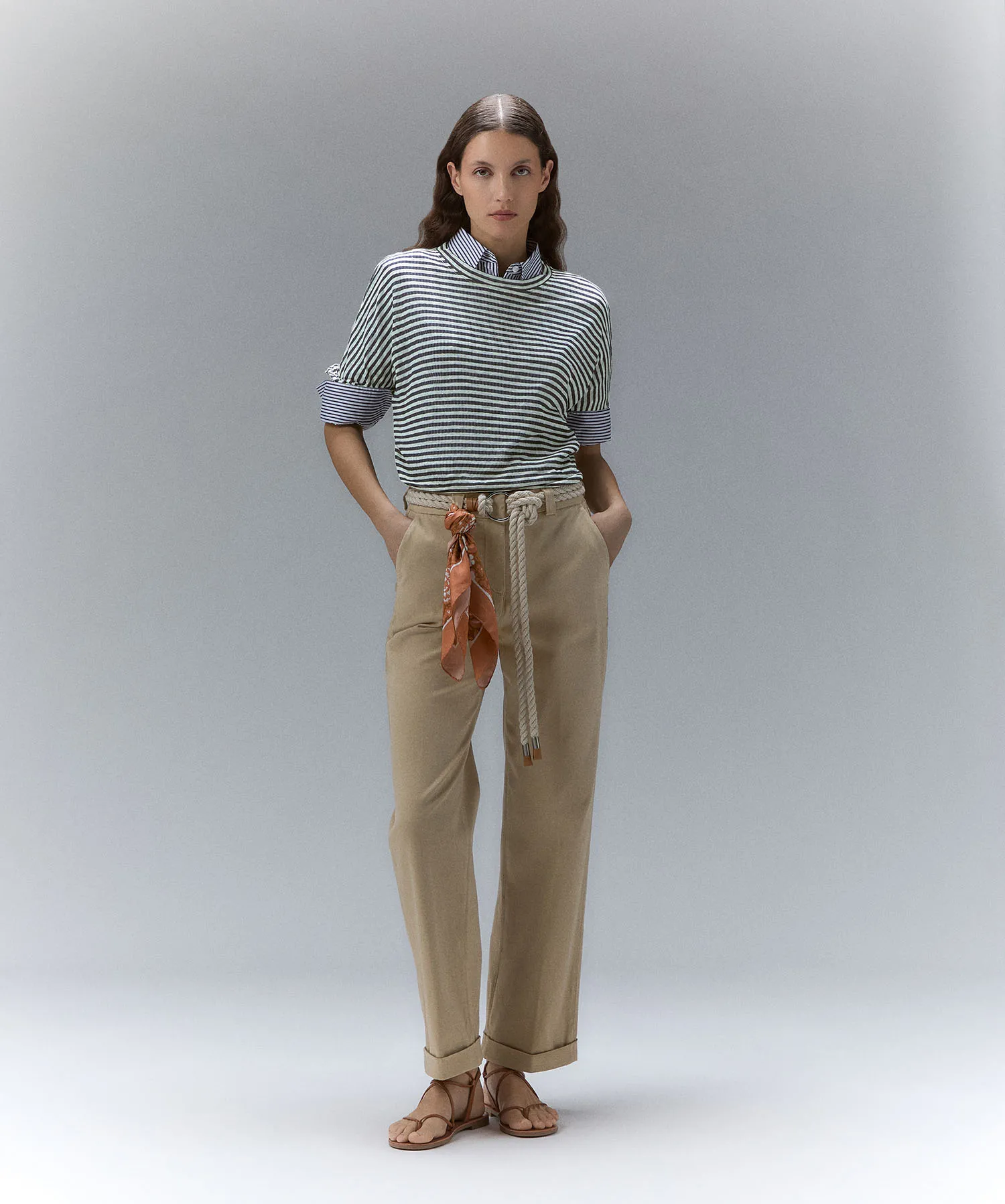 T-shirt a righe in misto lino