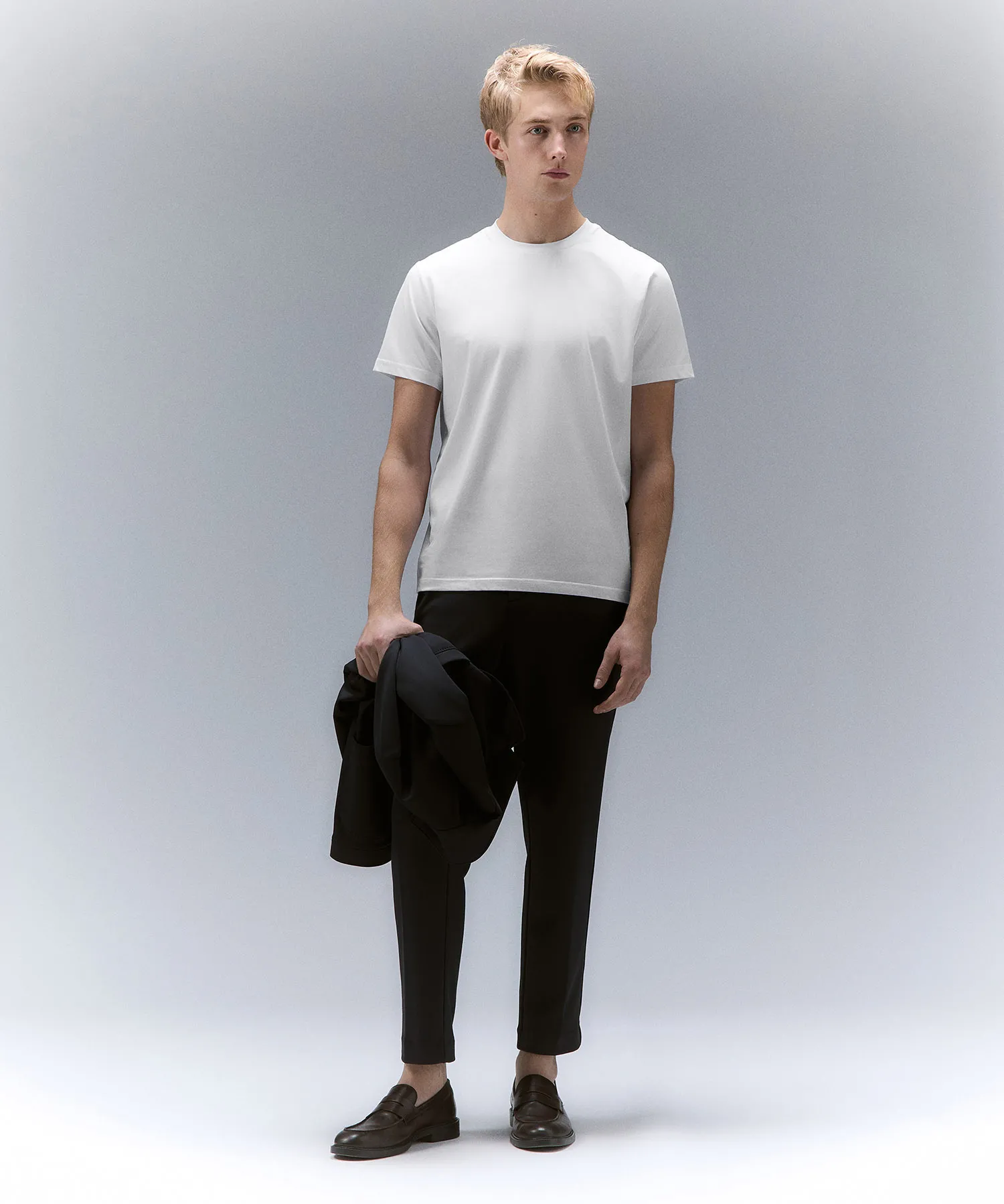 T-shirt minimal e versatile