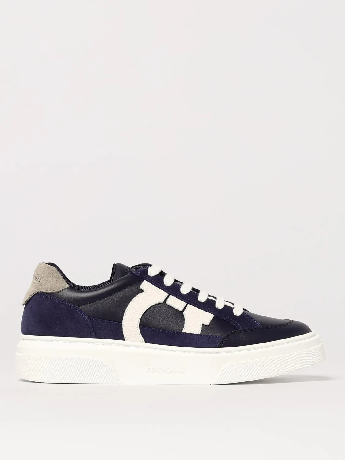 Sneakers Gancini Ferragamo in pelle