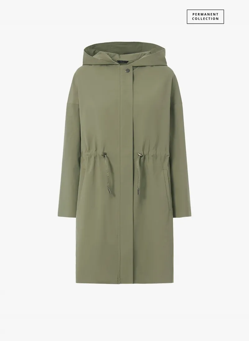 Parka verde militare in tessuto tecnico antigoccia