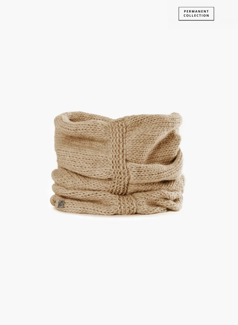 Sciarpa cappuccio in maglia cammello